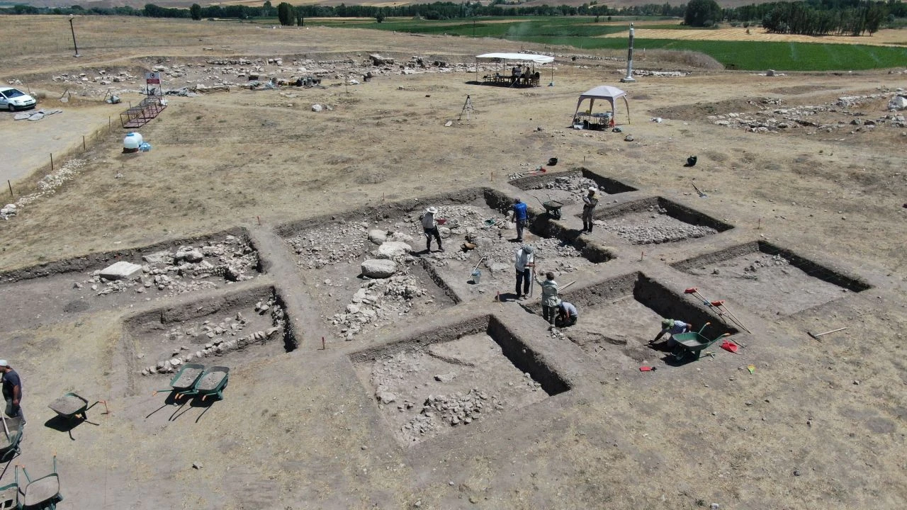 Tam 3 bin 800 yıllık! Tarihe ışık tutan keşif!