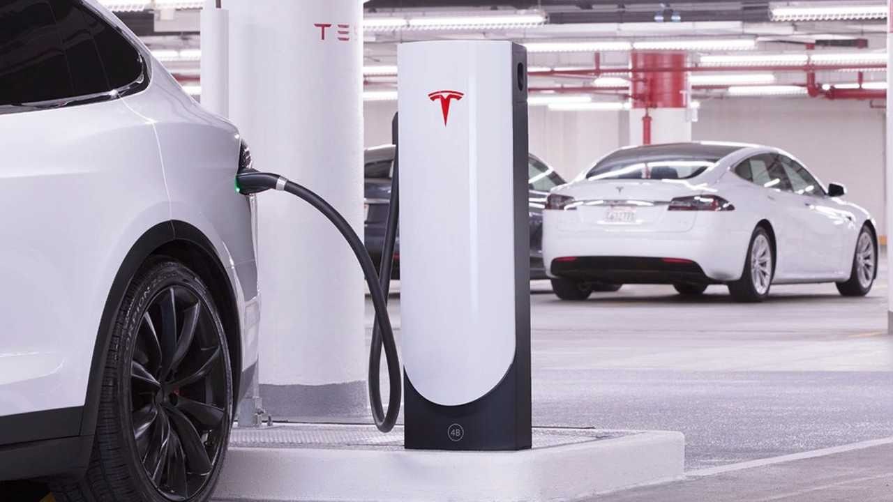 Tesla, elektrikli araç şarj hızını artırmak için kullanılan yönteme karşı uyardı: Sakın yapmayın!