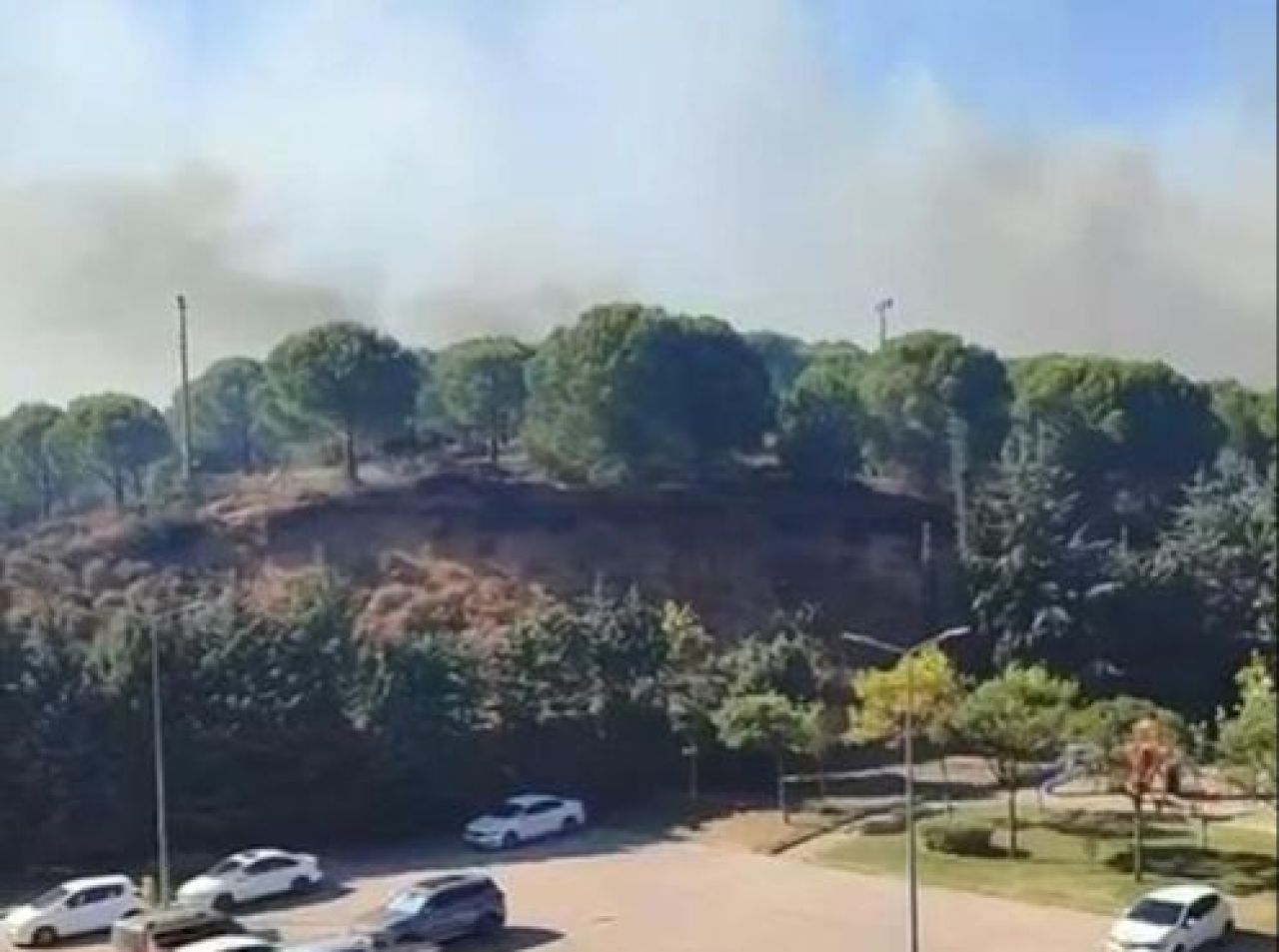 Beş büyük ilde orman yangını: Sondaj aracında başlayan yangın ormana sıçradı, vatandaşlar tahliye ediliyor - 3. Resim