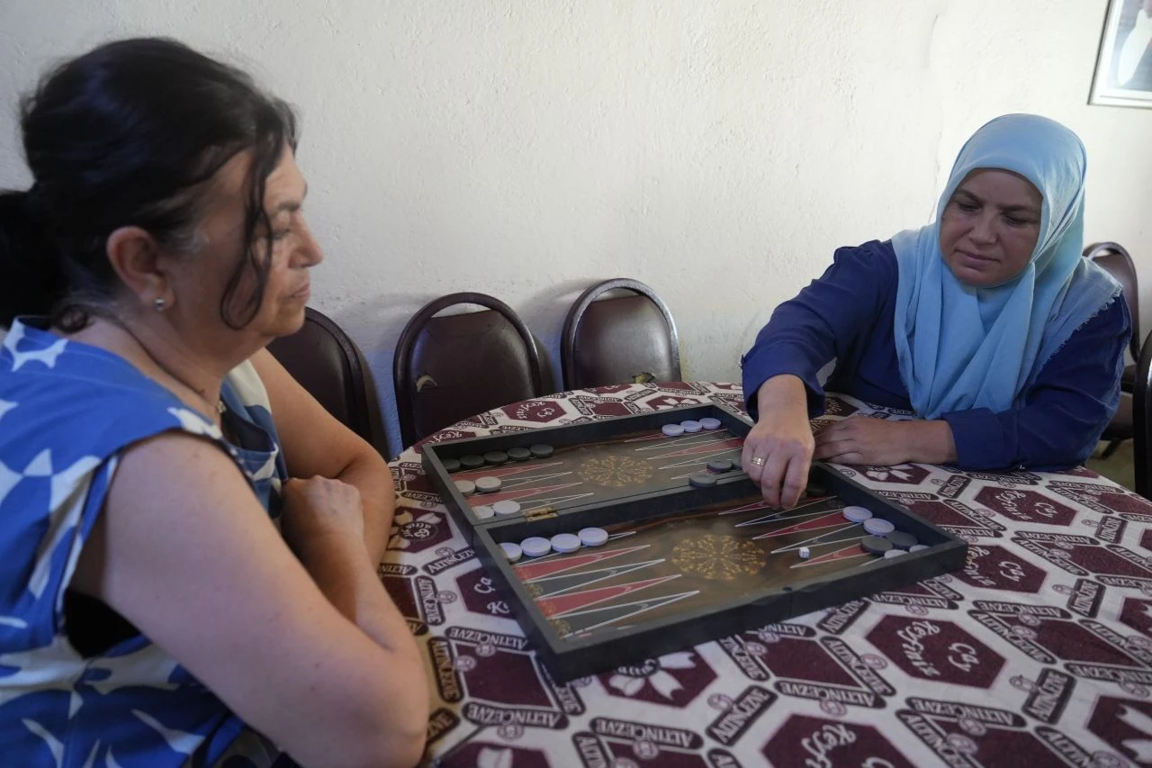 Bu köyde kadınlar hakimiyet kurdu, erkekler köyü terk etti