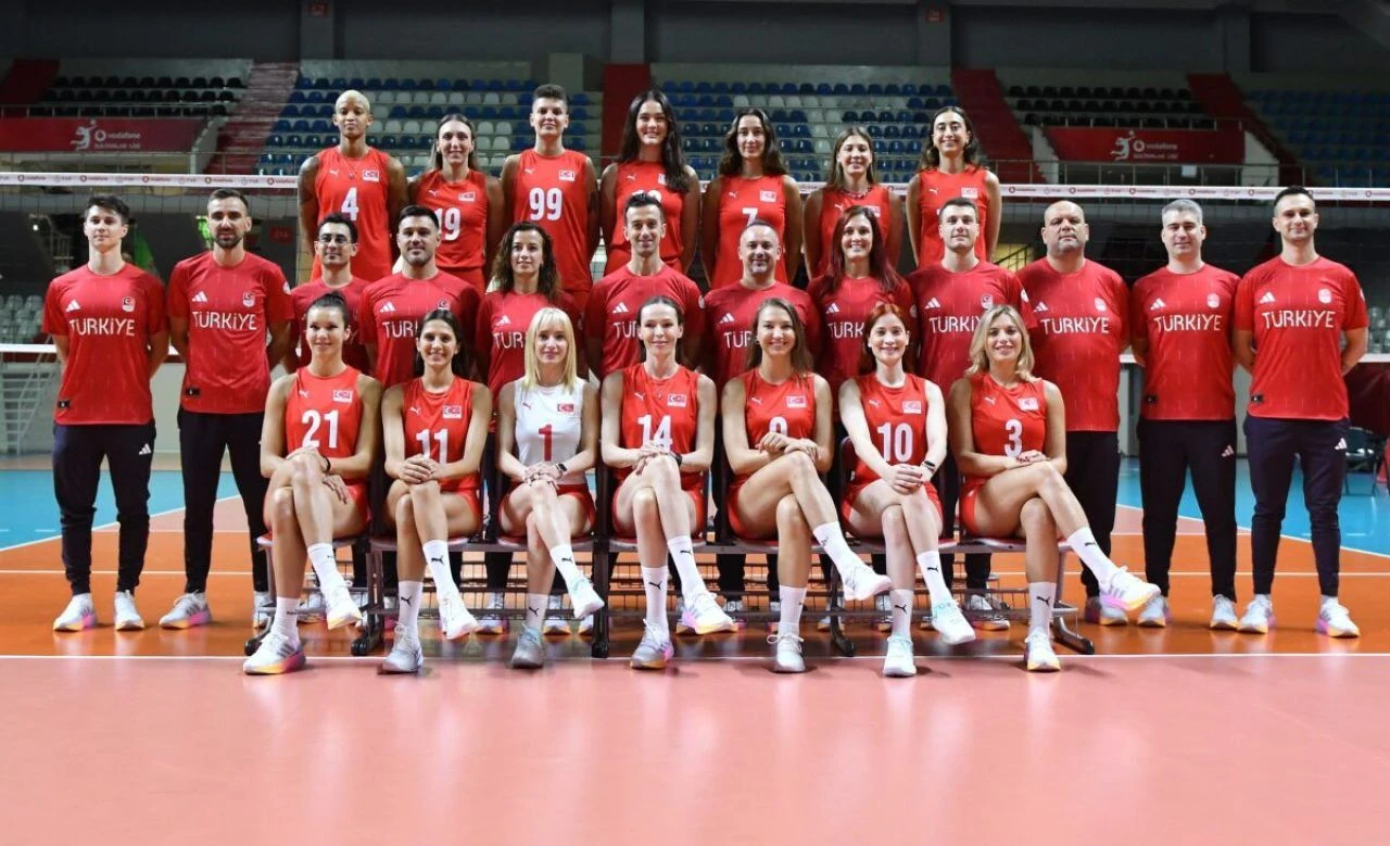 Paris Olimpiyatları'nda Filenin Sultanları, 3 karşılaşma oynayacak - 1. Resim