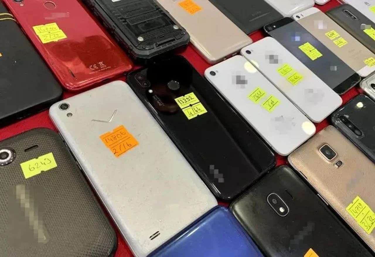 Taksit ile telefon alma kalktı, vatandaşlar ikinci ele yöneldi! Uzman isimden ikinci el telefonda 'fatura' uyarısı - 3. Resim