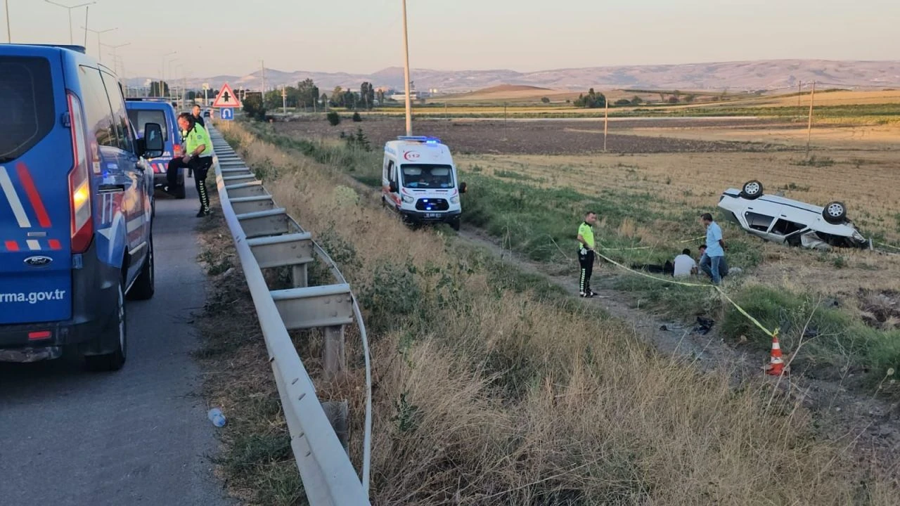 Çorum'da kahreden kaza! Anne öldü, küçük kızı ağır yaralandı - 1. Resim