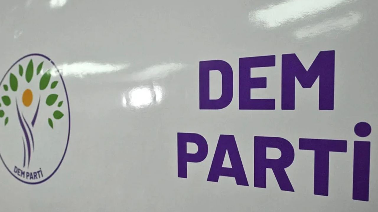 DEM Parti Van il eş başkanları gözaltına alındı