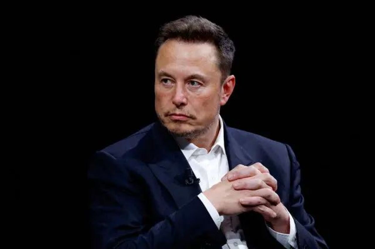 Elon Musk Venezuela lideri Maduro'yu hedefine aldı demediğini bırakmadı! Hakaretler havada uçuştu - 1. Resim