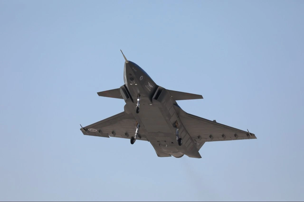 Kızılelma göklere hazırlanıyor: Bayraktar KIZILELMA PT-3’ten ilk uçuş öncesi kritik aşama! - 1. Resim