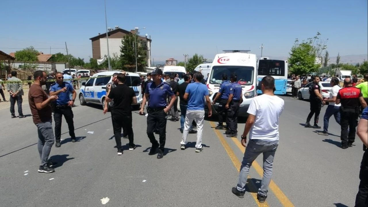 Malatya'da polis memurunun karıştığı silahlı kavga: 3 ölü, 2 yaralı - 3. Resim
