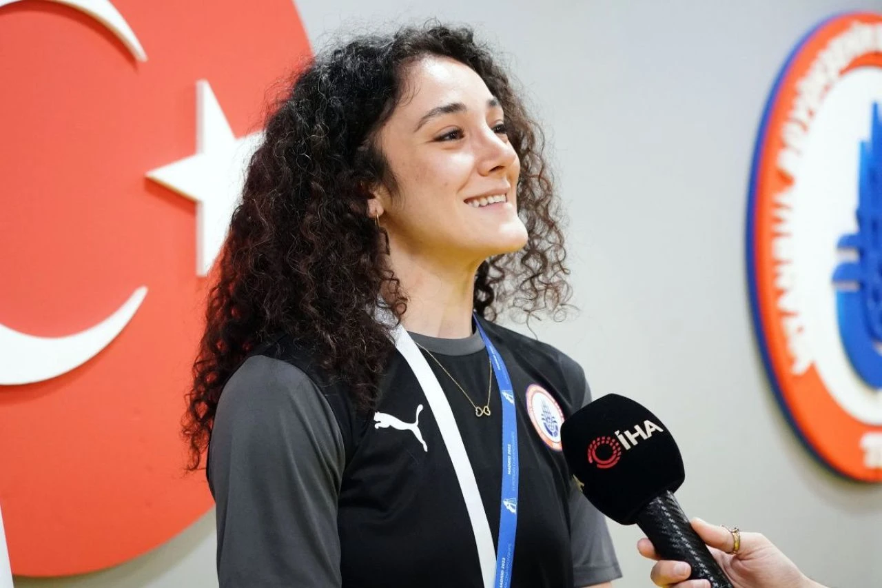 Paris 2024 Olimpiyatları'na kota alan Neslihan Yiğit Arın ilk maçında mağlup oldu - 1. Resim