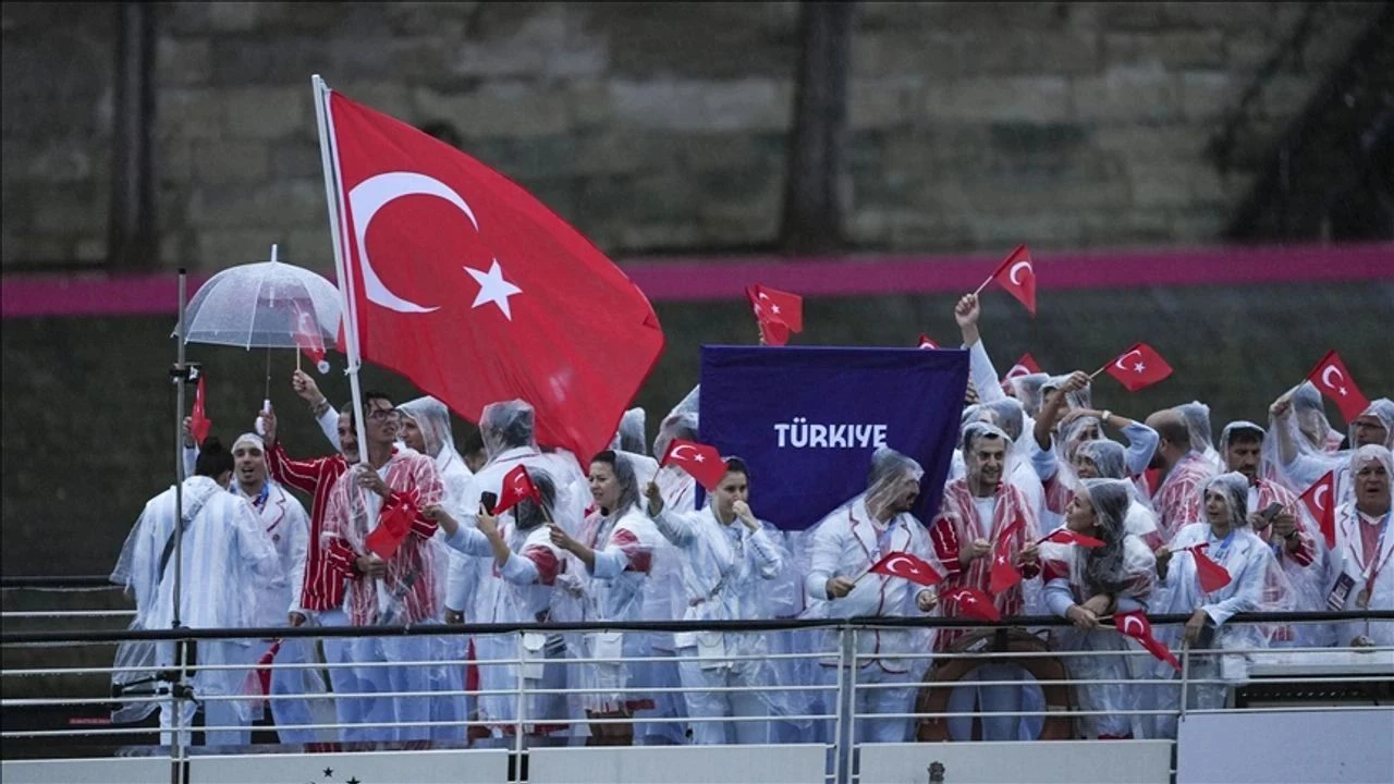 Paris 2024 Yaz Olimpiyat Oyunları açılış gösterilerindeki görüntülerin yankıları devam ediyor: Uluslararası algı yapılıyor - 4. Resim