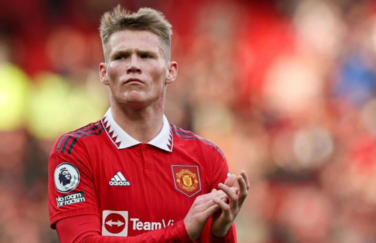 8 numara transferinde mutlu son çok yakın: Yıldız futbolcu Galatasaray'a 'evet' dedi!