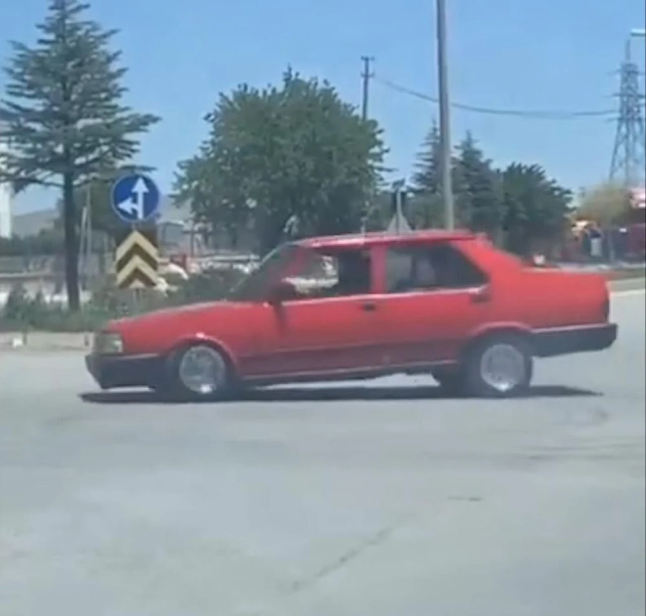 Drift sevdası pahalıya patladı! Maganda cezasız kalmadı