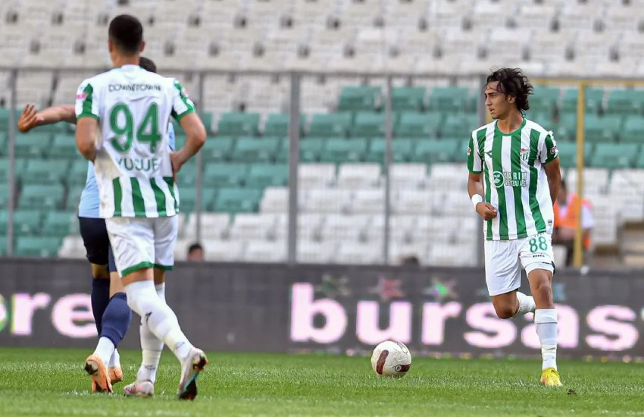 Fenerbahçe'den sürpriz transfer hamlesi: Yiğit Fidan'a teklif yapıldı! - 1. Resim