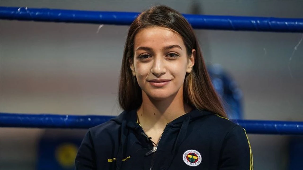 Buse Naz Çakıroğlu, Olimpiyat Oyunları’nda çeyrek final maçına 3 Ağustos günü çıkacak - 1. Resim