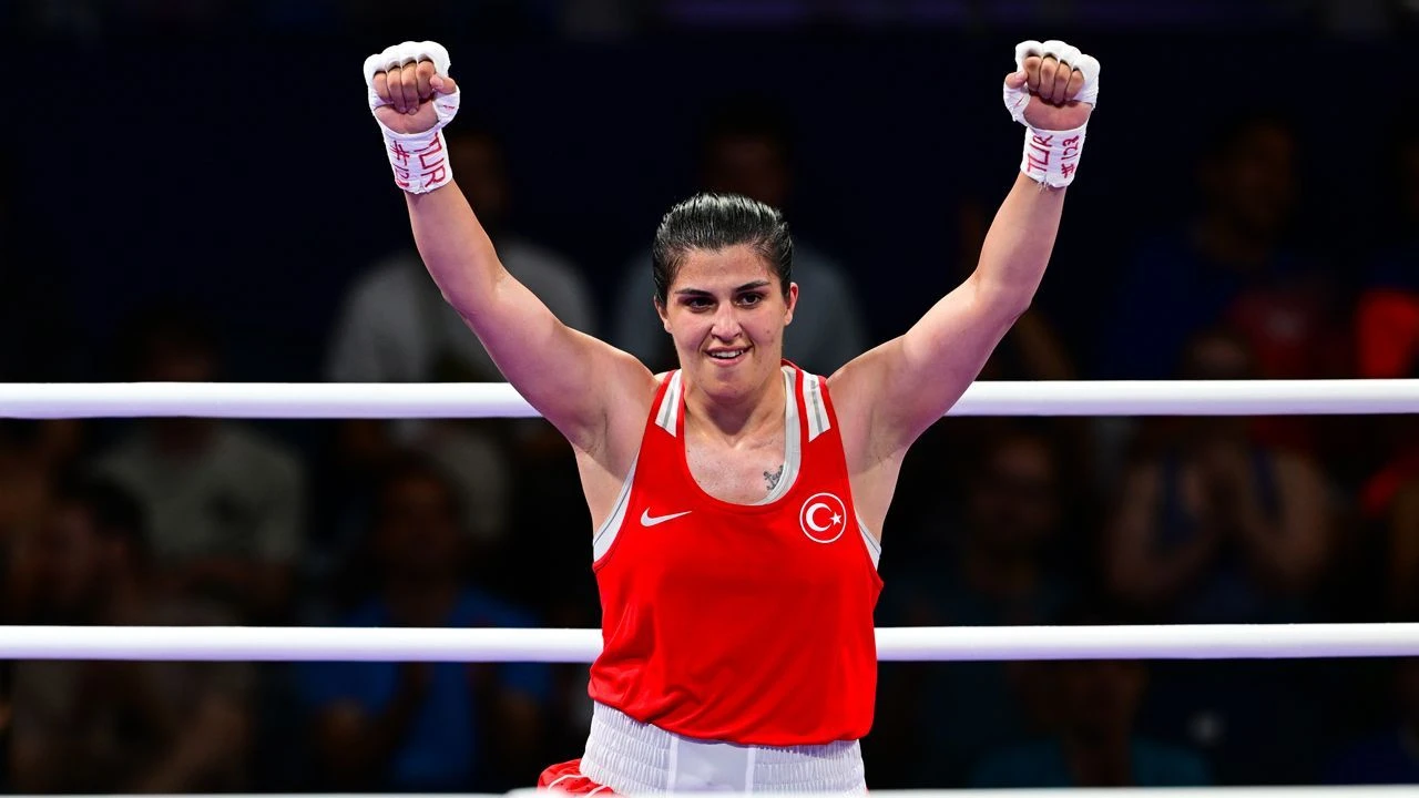 Busenaz Sürmeneli, Olimpiyatlarda 66 kiloda mücadele ediyor - 2. Resim