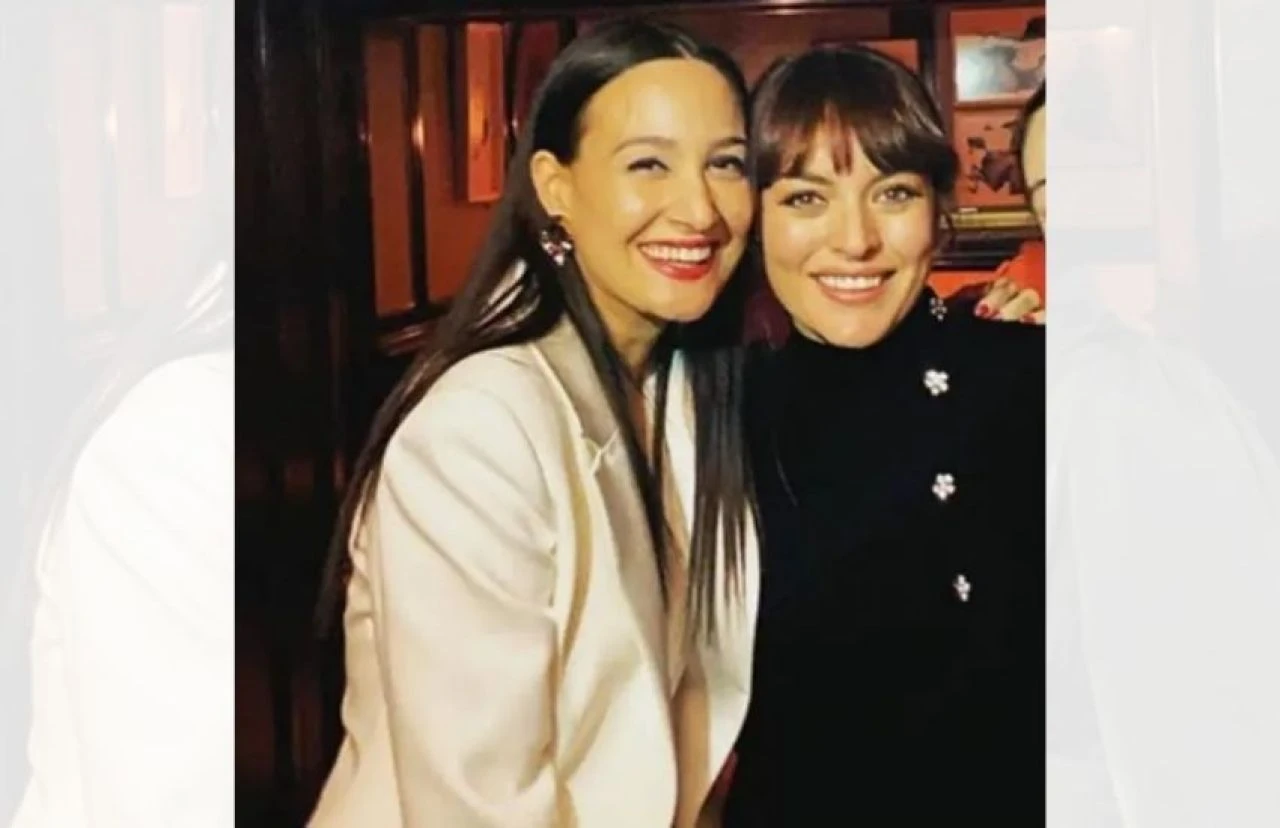 Ezgi Mola, Gupse Özay'a servet değerinde hediye taktı! Sosyal medyada espriler peş peşe geldi