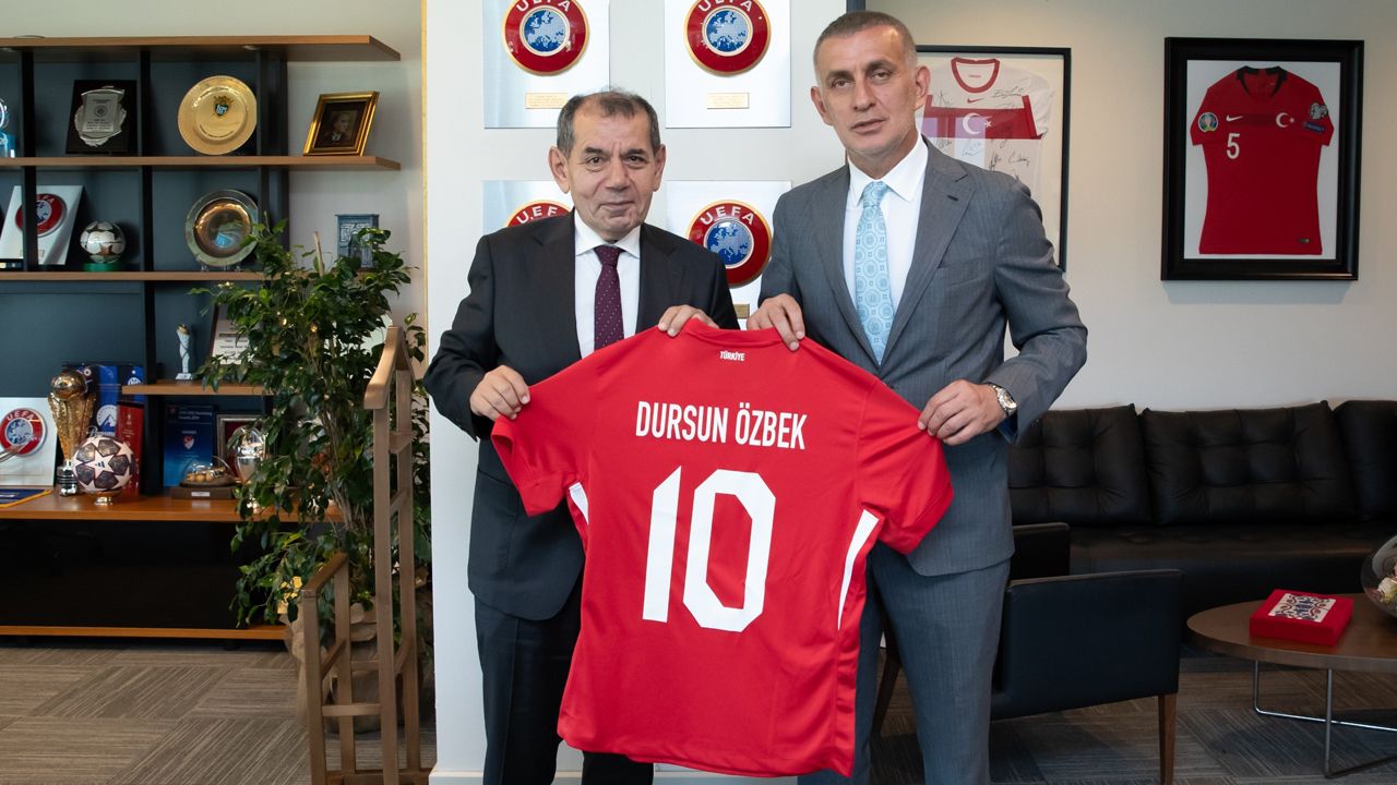 Galatasaray Başkanı Dursun Özbek, TFF Başkanı Hacıosmanoğlu&#039;nu ziyaret etti