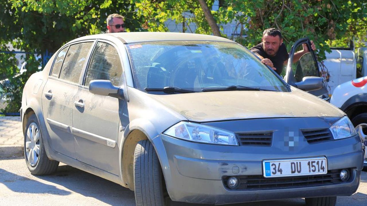 Herkes hırsızlık sandı, gerçek çok başka çıktı! Denizli&#039;de aradığı aracı Antalya&#039;da bulundu