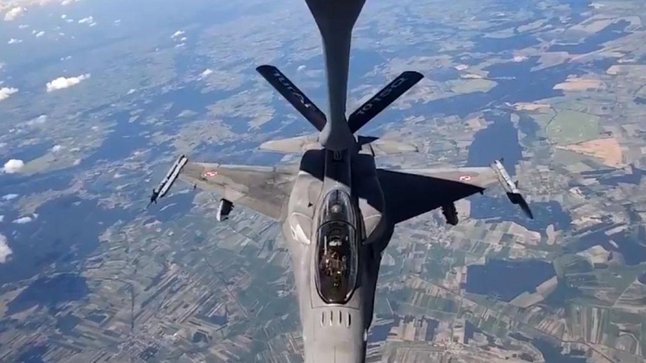 Huron Gölü’nde patlama: F-16 savaş uçağı acil durum verdi, yakıt tankı boşaltıldı