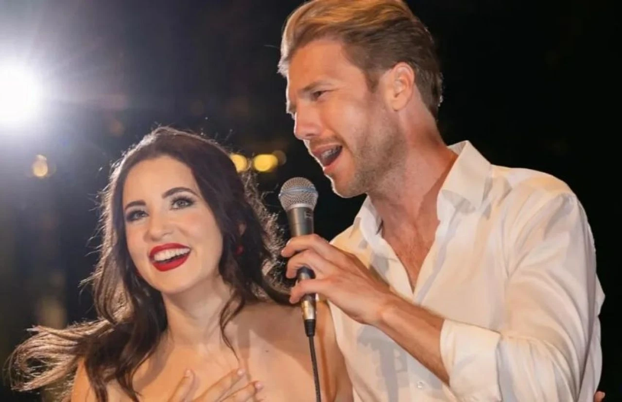 Karsu’ya düğününde nazar değdi! Kendini bir anda yerde buldu