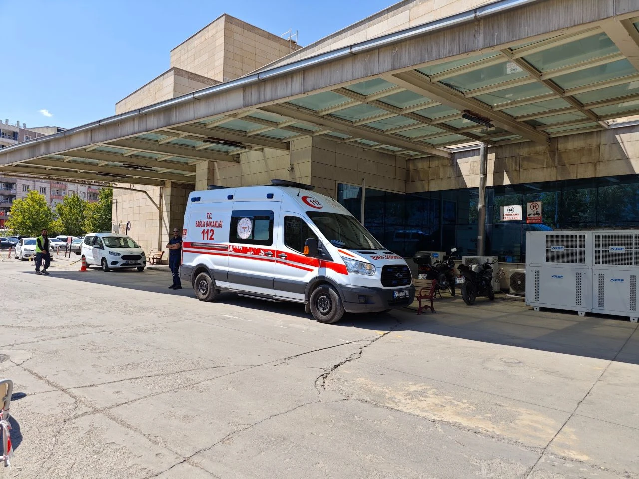 Siirt'te korkunç olay! Kıskançlık krizine girdi, eski eşini öldürüp intihar girişiminde bulundu