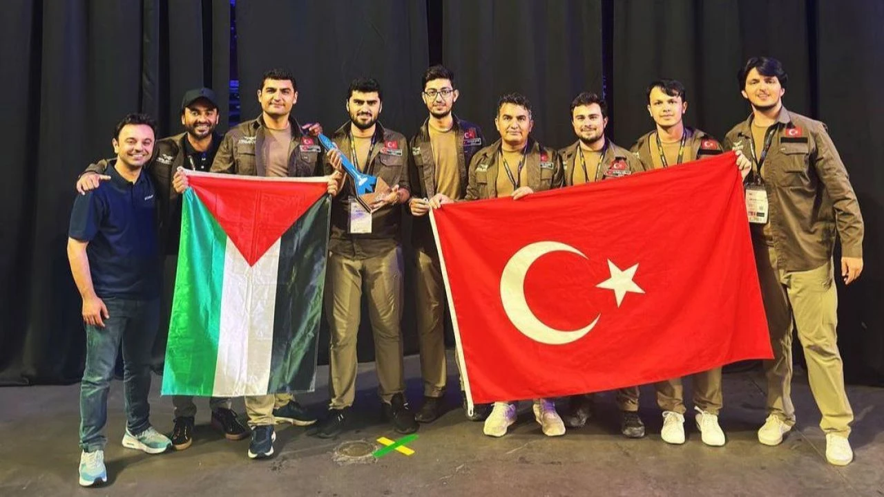 Teknofest 2024'te büyük sürprizler! T3 Vakfı Yönetim Kurulu Başkanı Elvan Kuzucu Hıdır açıkladı: Adana 'Teknofest Şampiyonlar Ligi' olacak - 10. Resim