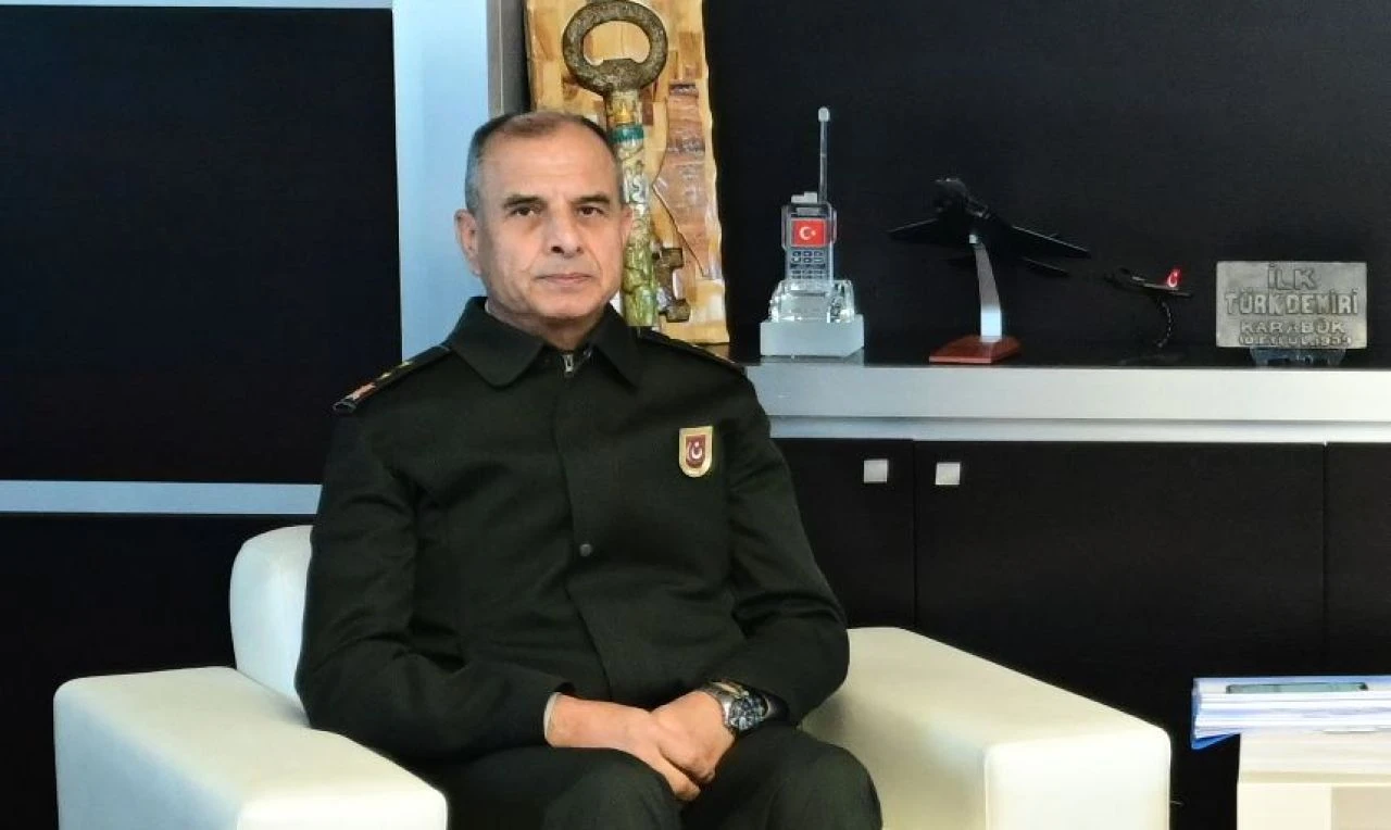 YAŞ toplantısının ardından Tümgeneral Sıtkı Varlı ve Faruk Metin emekliliğe sevk edildi - 1. Resim