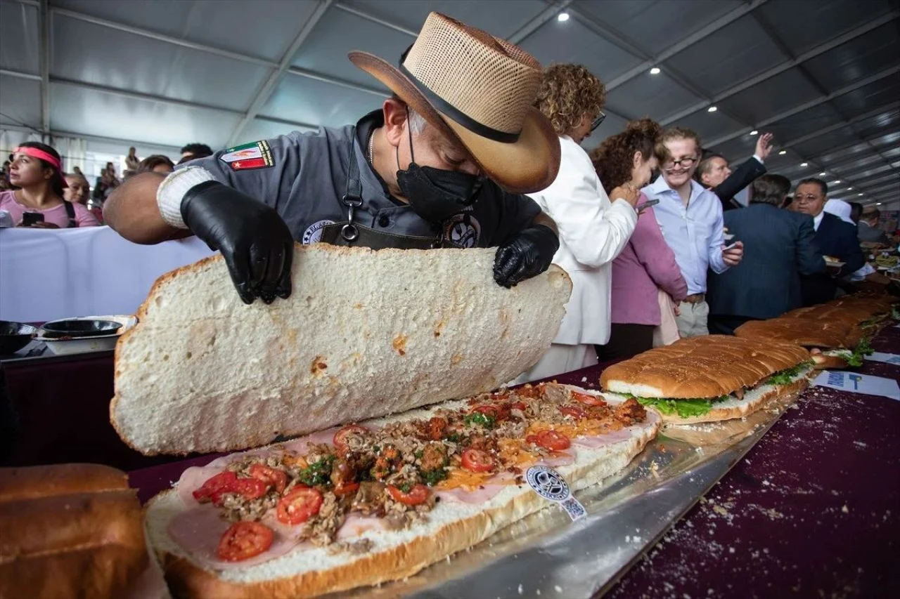 Yok böyle sandviç! Tam 76 metre: Rekorlar kitabına girdi - 6. Resim