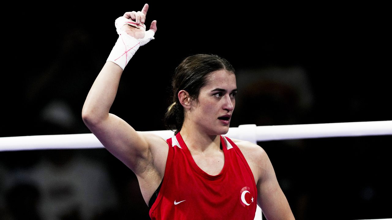 Esra Yıldız Kahraman çeyrek finalde