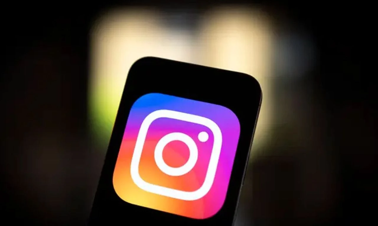 Instagram'a erişim engeli getirilmişti! İlk resmi açıklama geldi
