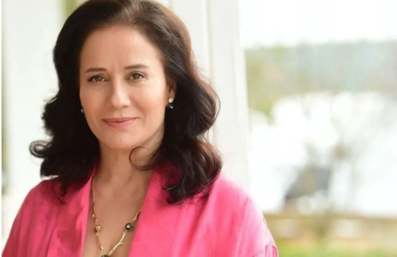 Kızılcık Şerbeti dizisine Yasak Elma'nın oyuncusu dahil oldu - 2. Resim