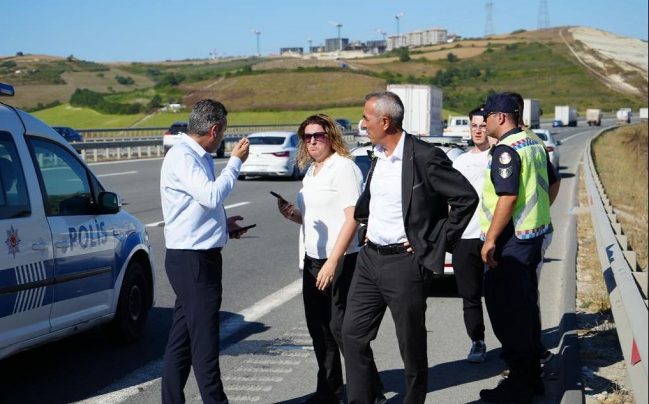 Kuzey Marmara Otoyolu'nda feci kaza! İşçi servisi şarampole uçtu: Çok sayıda yaralı var - 2. Resim