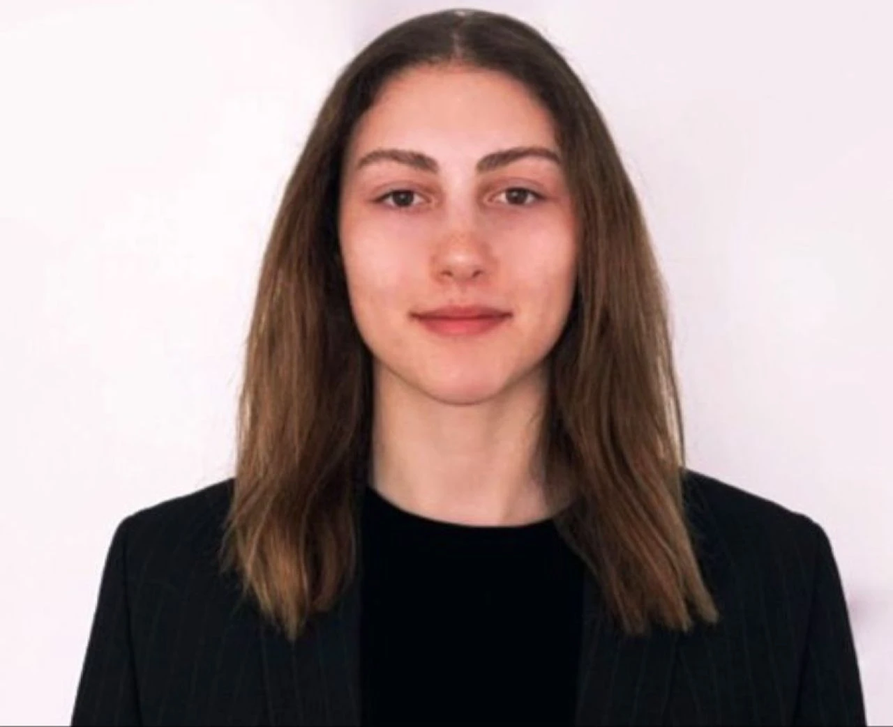 Milli yelkenci Lara Nalbantoğlu 2024 Paris Olimpiyatları’nda mücadele edecek - 1. Resim
