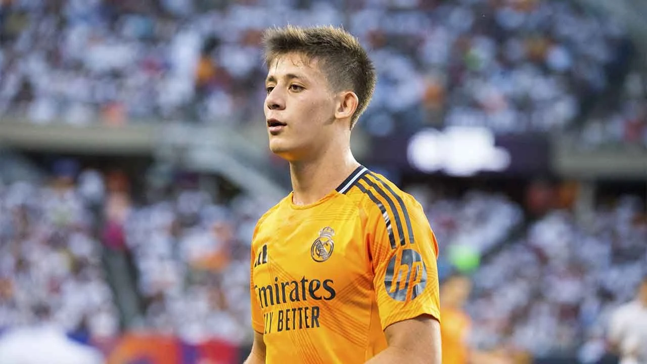 Modric'ten Arda Güler'e maç ortasında uyarı: Bunu bir daha yapma! - 1. Resim