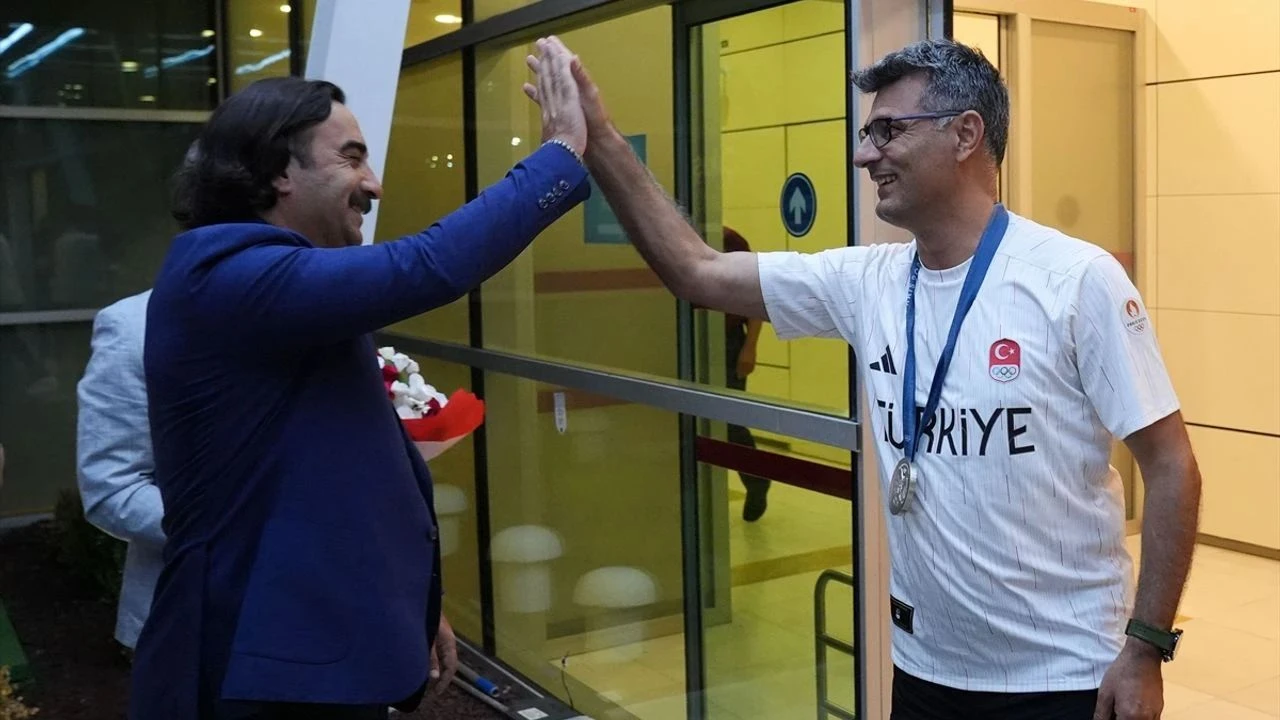 Yusuf Dikeç olimpiyatlara eli cebinde damga vurmuştu! Para ödülü dudak uçuklattı - 4. Resim