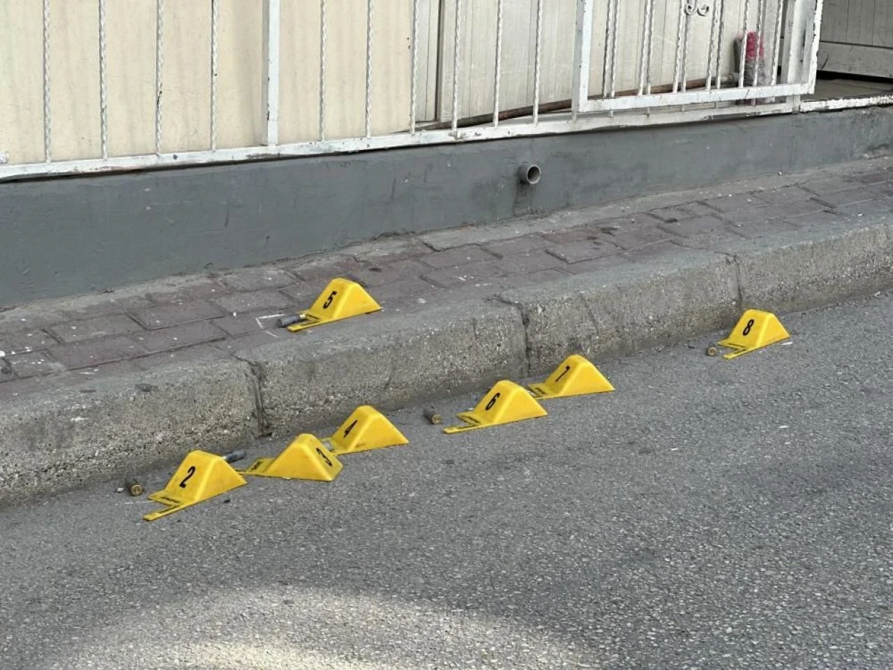 Eski nişanlısına dehşeti yaşattı! Polisi görünce intihar etti... İfadesi ortaya çıktı