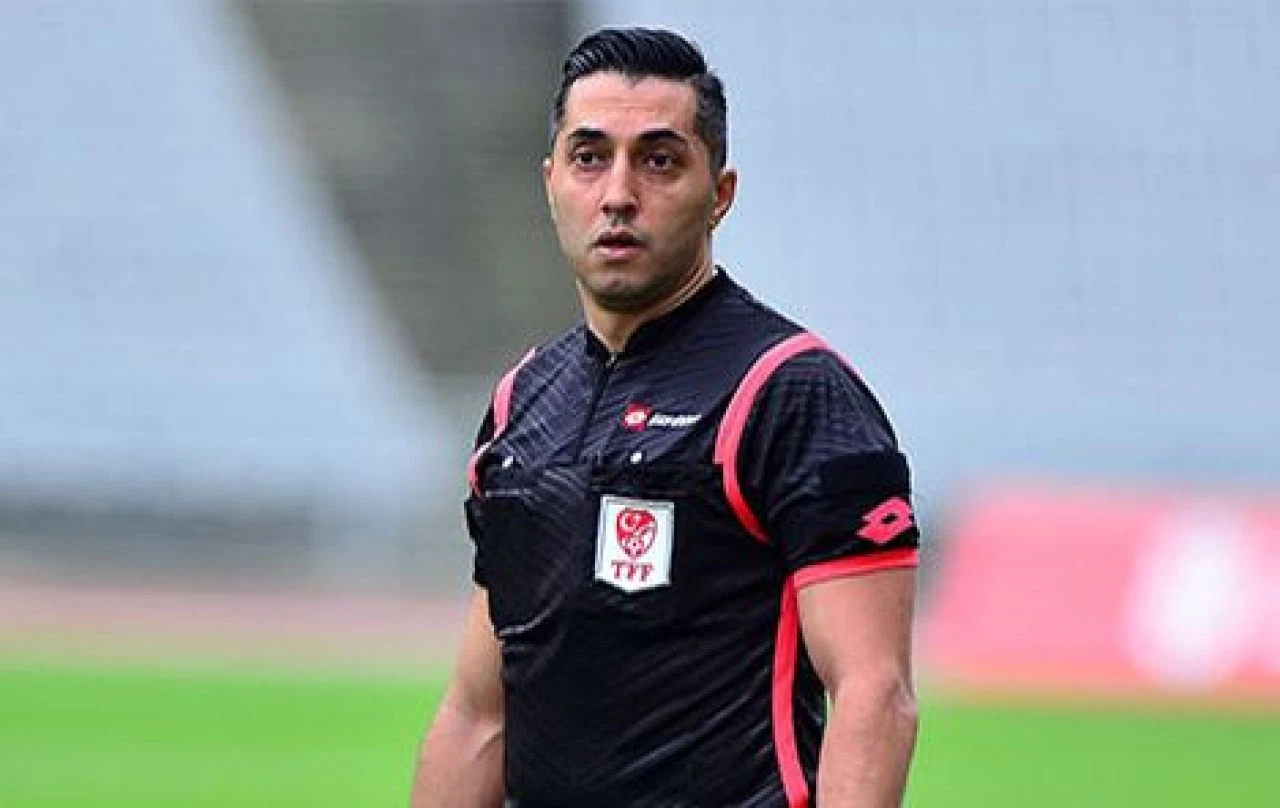 Galatasaray-Beşiktaş Süper Kupa maçının VAR hakemi Mustafa İlker Çoşkun'un karnesi - 1. Resim
