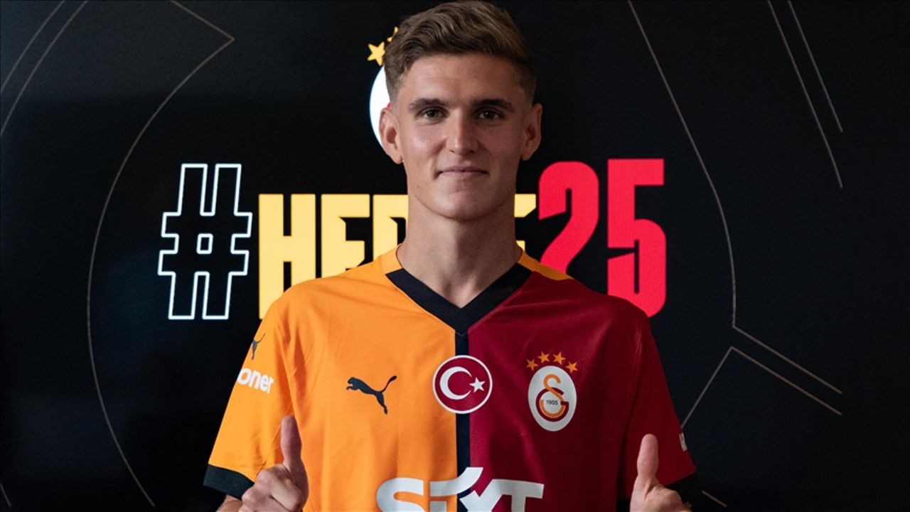 Galatasaray&#039;ın yeni transferi Elias Jelert, Süper Kupa maçında olmayacak