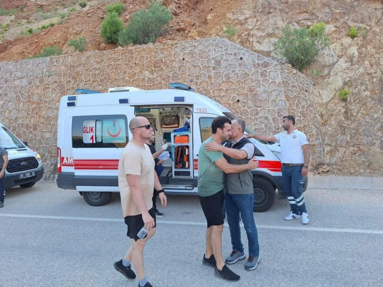 Köylüler Adana'da düşen helikopterin o anlarını böyle anlattı!