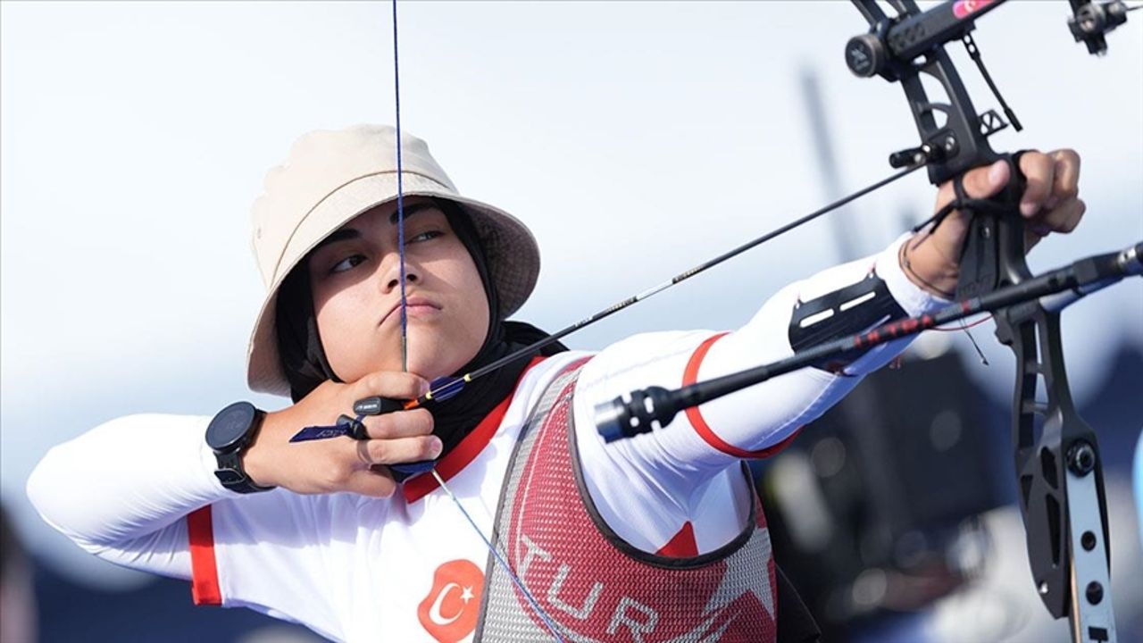 Olimpiyatlarda çeyrek finale yükselen milli okçu Elif Berra Gökkır 2007 yılında doğdu