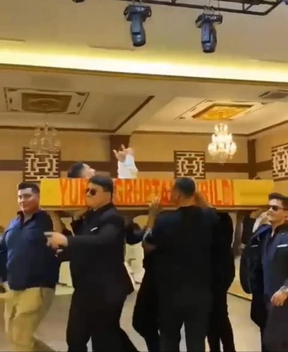 Sosyal medyayı sallayan düğün: Damat şoka uğradı! - 1. Resim