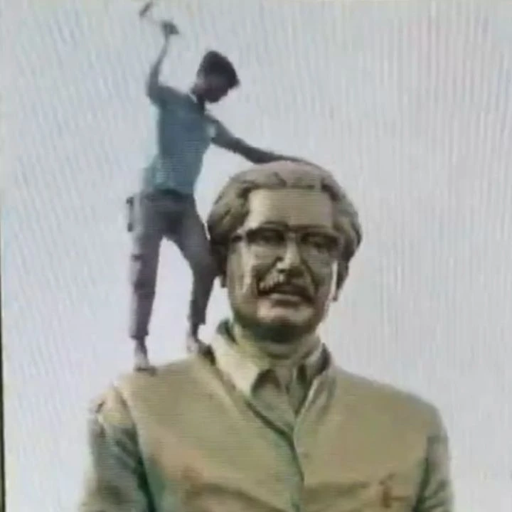 Bangladeş yangın yeri! Başbakan Şeyh Hasina Hindistan'a kaçtı, babasının heykellerini bile yıkıyorlar - 2. Resim