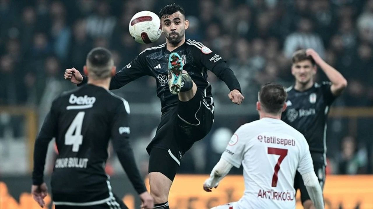 Beşiktaş'ın Avrupa Ligi play-off rakibi belli oldu! Maçların nerede oynanacağı ve günü netleşti - 1. Resim