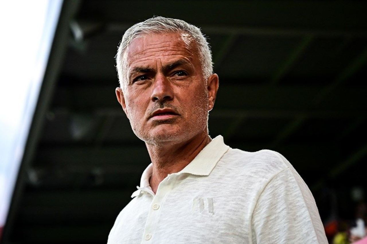 Jose Mourinho'dan Şampiyonlar Ligi sözleri: Her şey mümkün ama mucizelere inanmam - 2. Resim