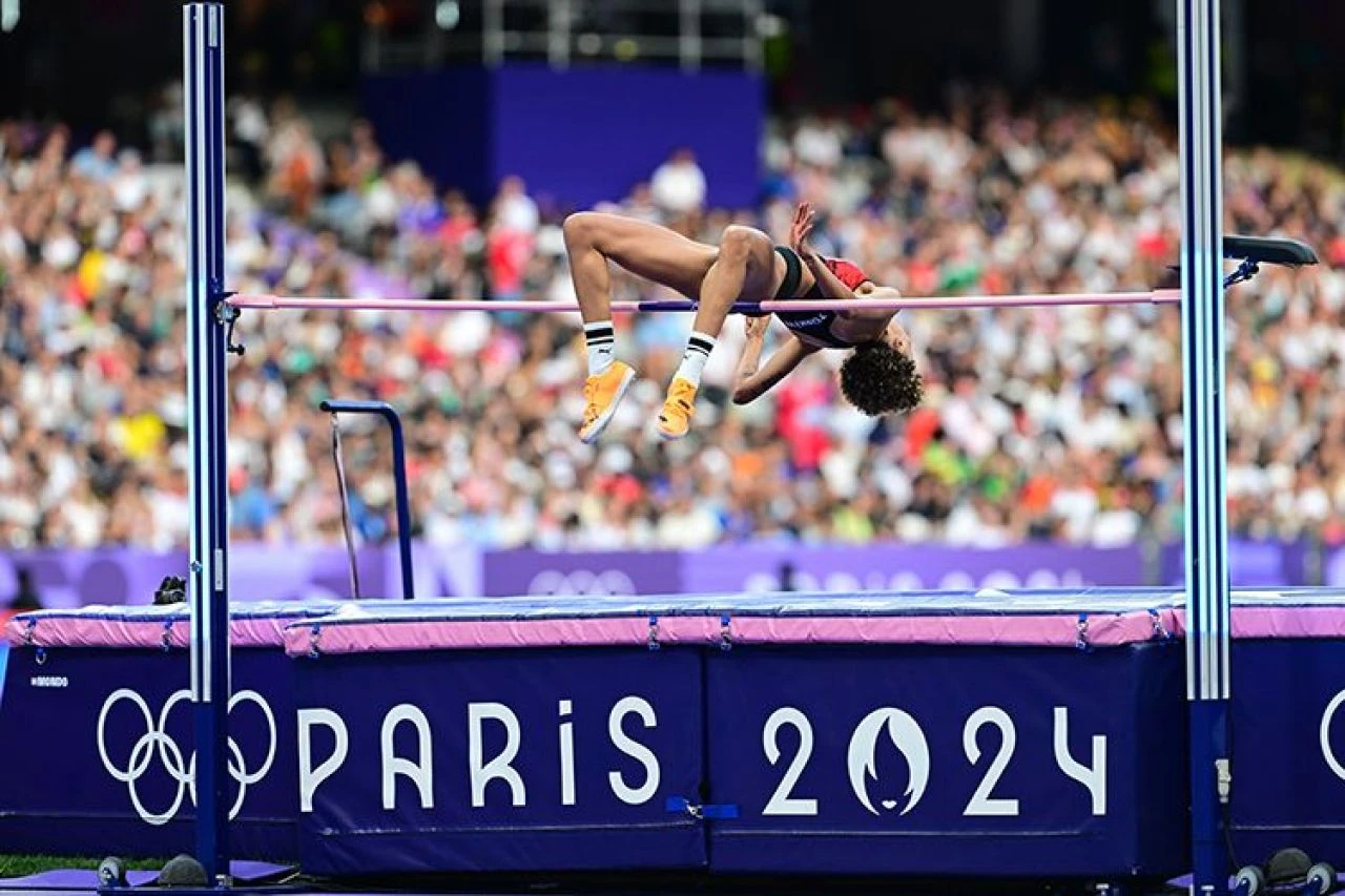 Milli atletimiz Buse Savaşkan, Olimpiyat Oyunları finallerinde 10. oldu