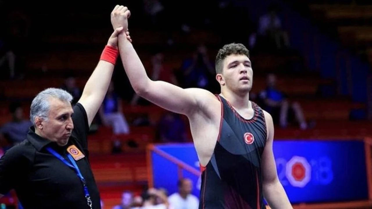 Milli güreşçi Muhammed Hamza Bakır 2024 Paris Olimpiyatları’nda Türkiye’yi temsil ediyor - 1. Resim