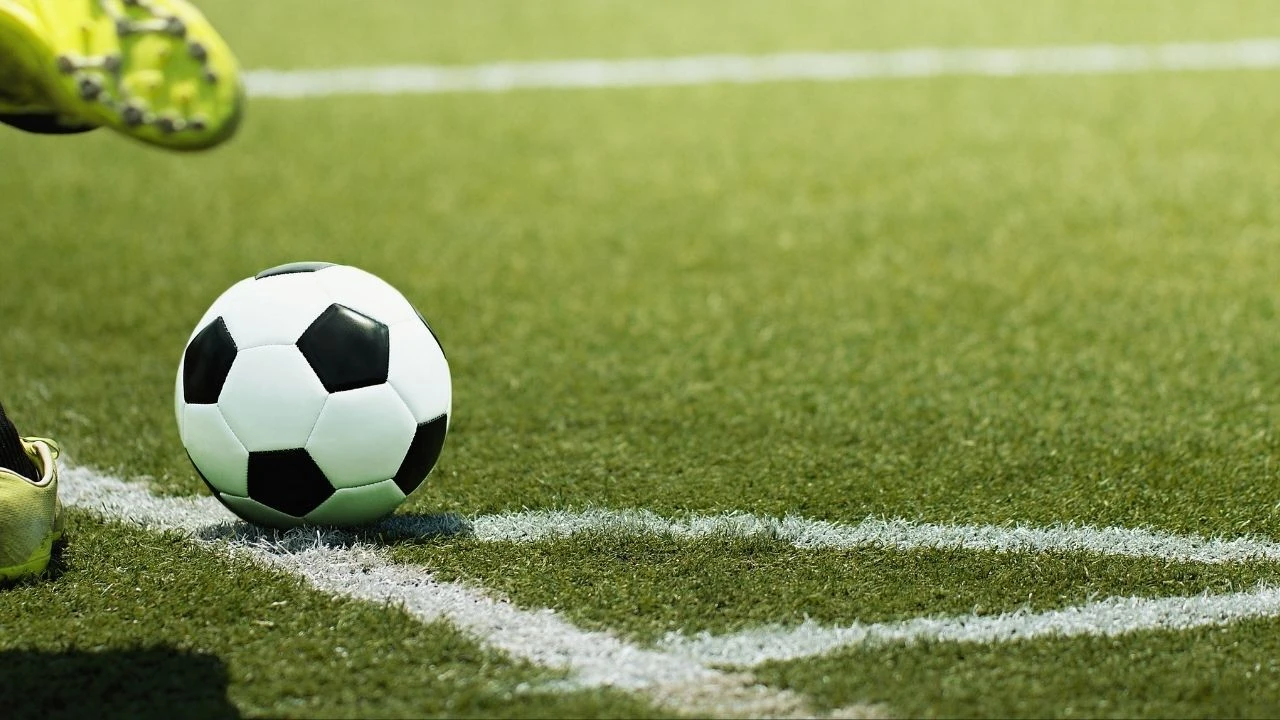 RAMS Başakşehir, Iberia Tiflis'i elerse Konferans Ligi play-off turunda St. Patricks-Sabah galibiyle karşılaşacak - 1. Resim