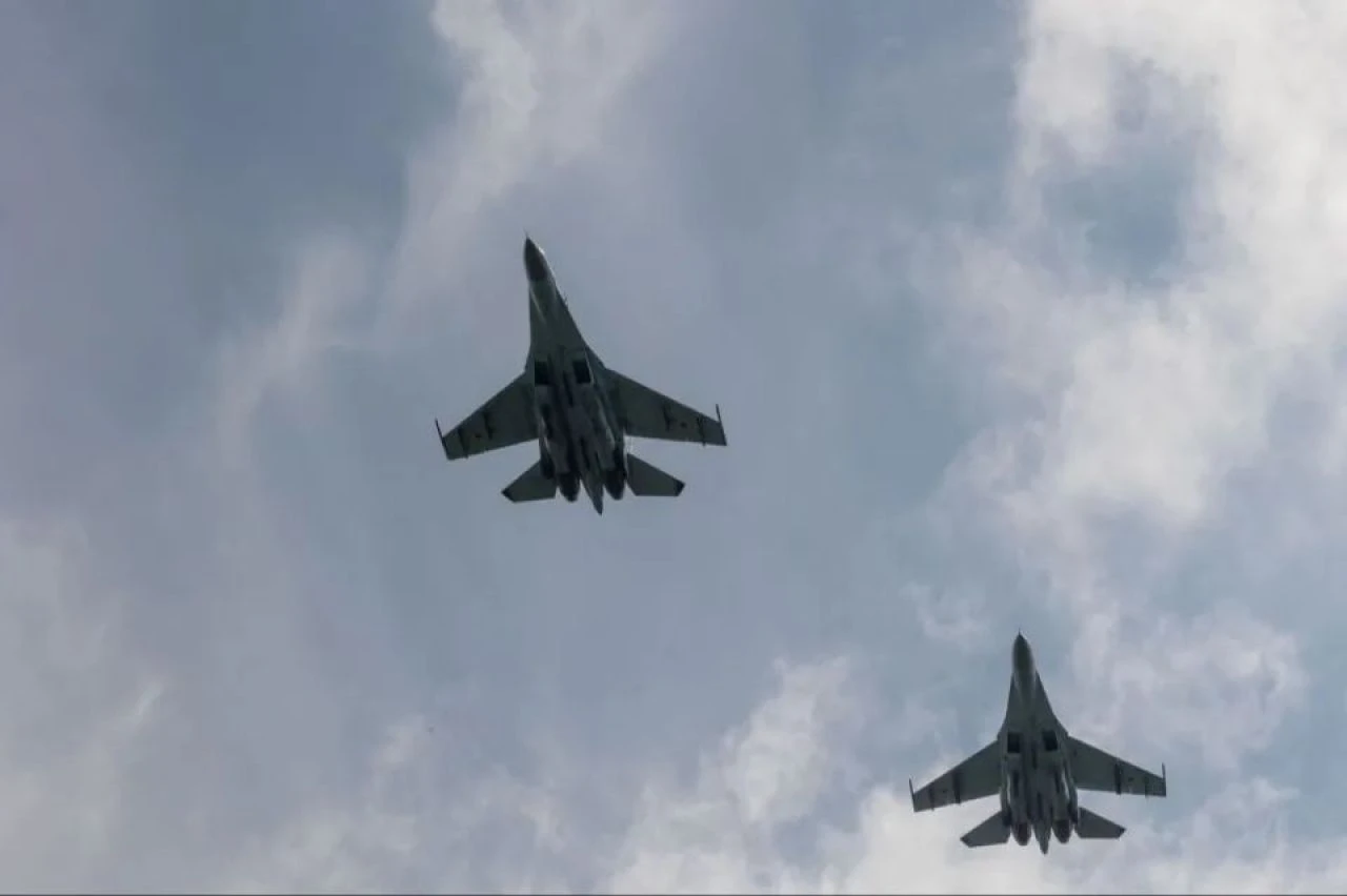 Ukrayna'ya verilen F-16'lar Putin'i çıldırttı! Rusya 'av' planını hazırladı - 5. Resim