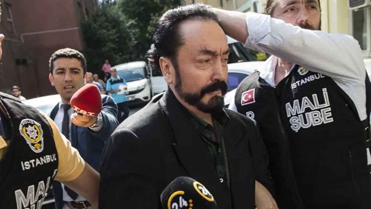 Adnan Oktar davasında firari iki isim Yunanistan'a kaçmaya çalışırken yakalandı 