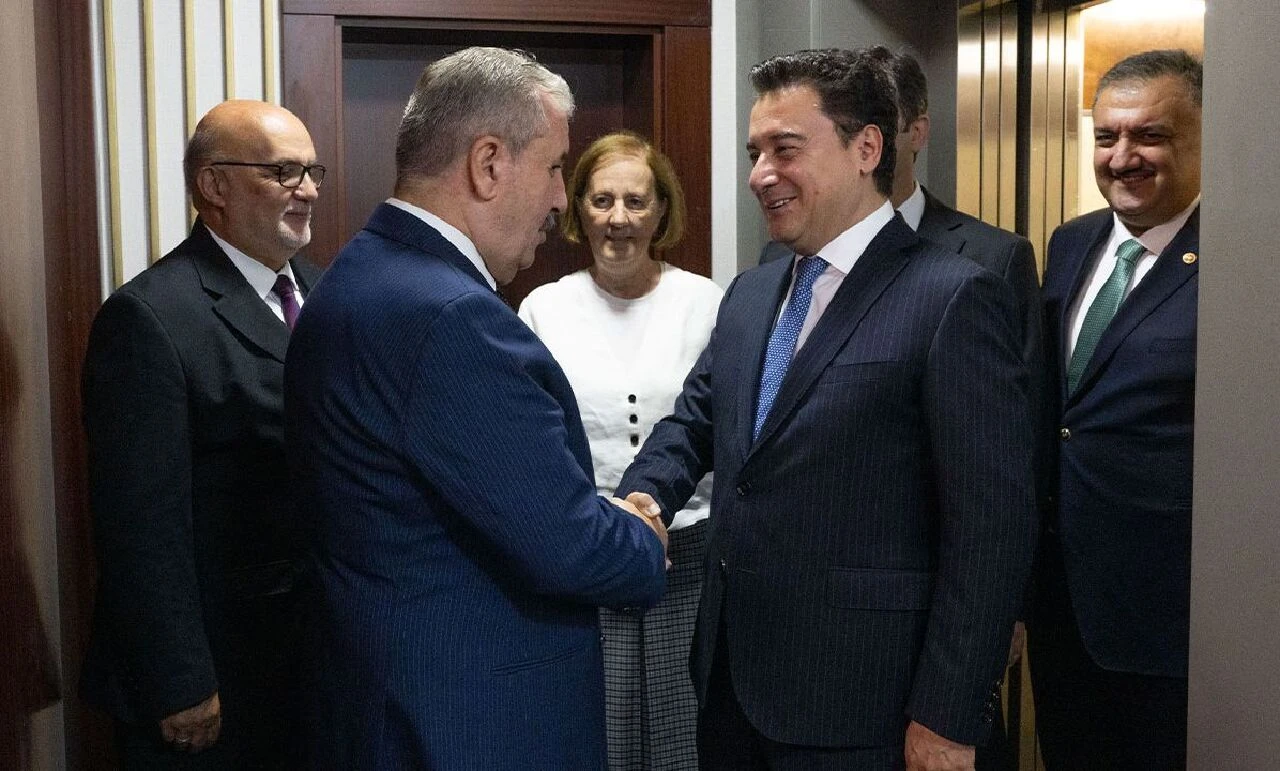 Ali Babacan Mustafa Destici ile görüştü! Ziyaretin gündemi belli oldu - 1. Resim