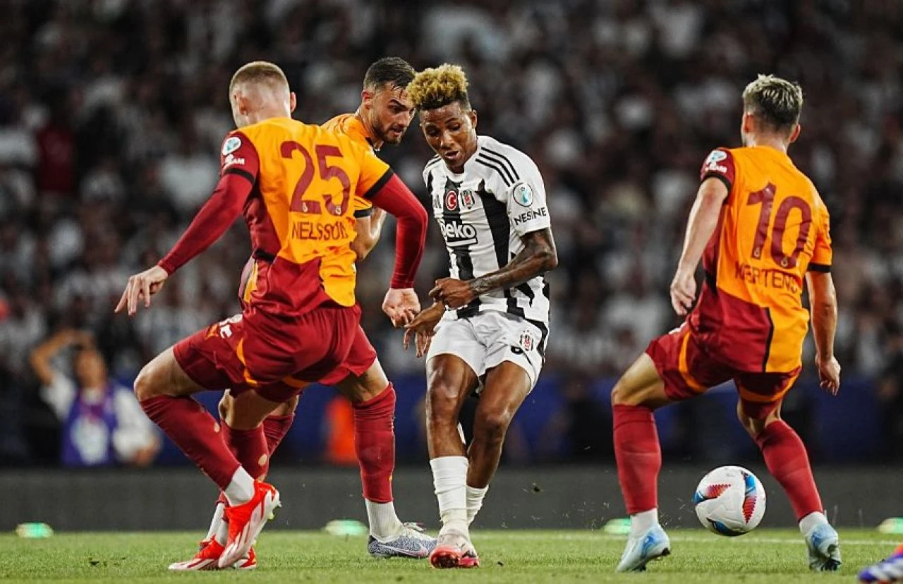 Beşiktaş'a yıldız futbolcusundan kötü haber! Sakatlandı